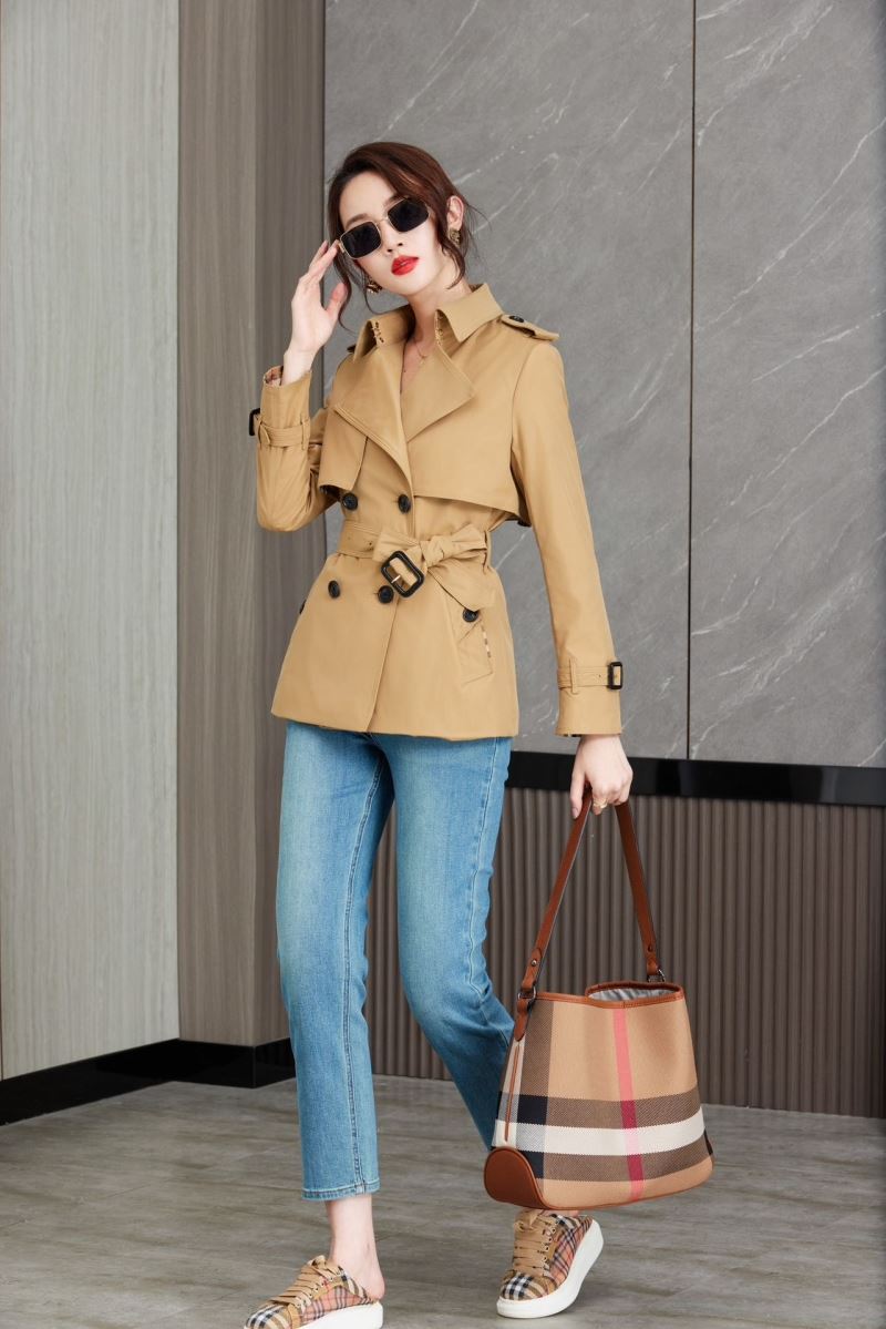 Burberry Outwear